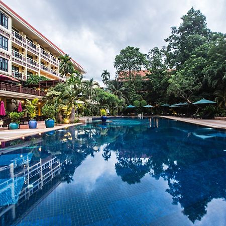 Prince Angkor Hotel & Spa Сіємреап Екстер'єр фото