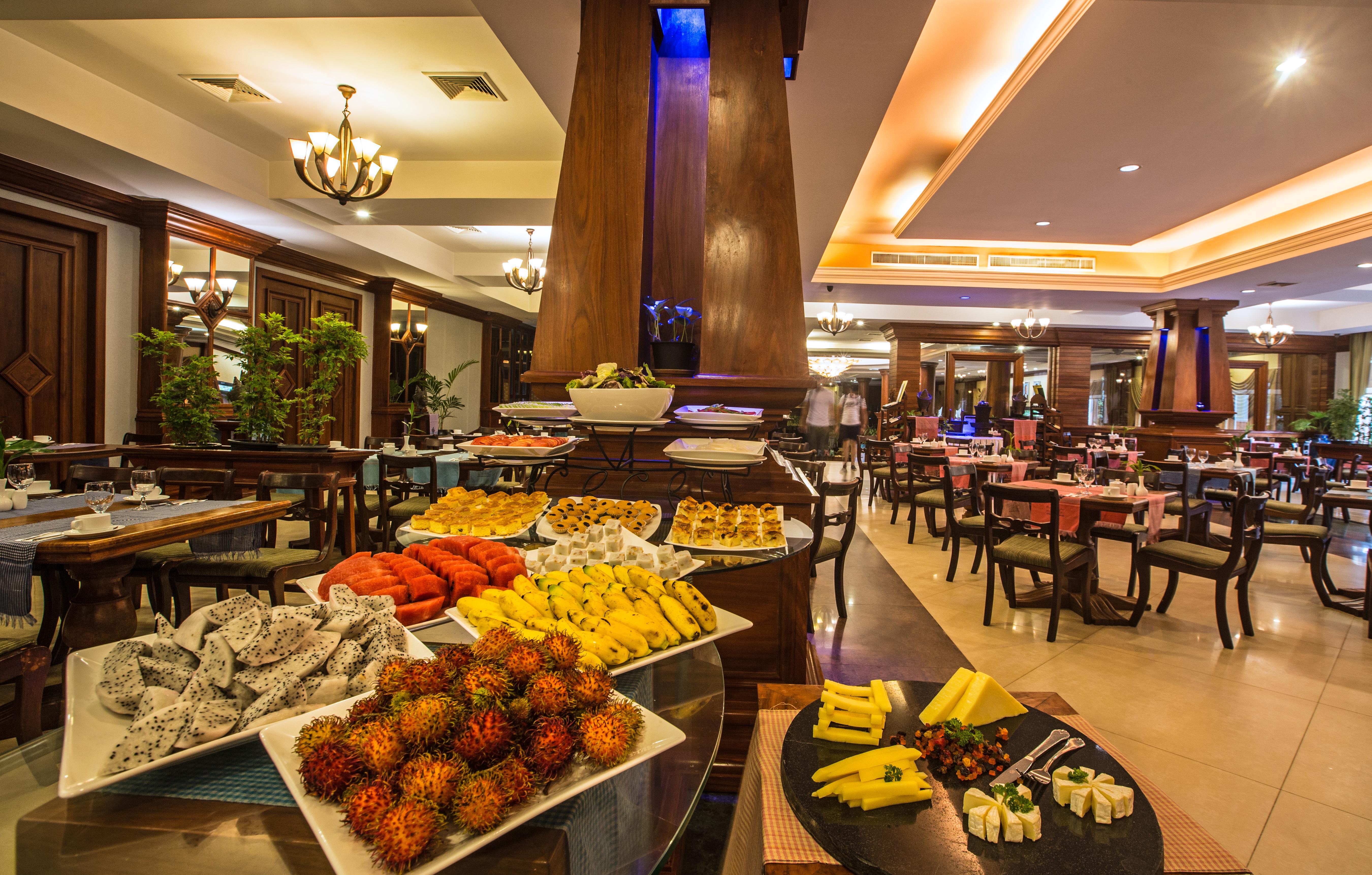 Prince Angkor Hotel & Spa Сіємреап Екстер'єр фото