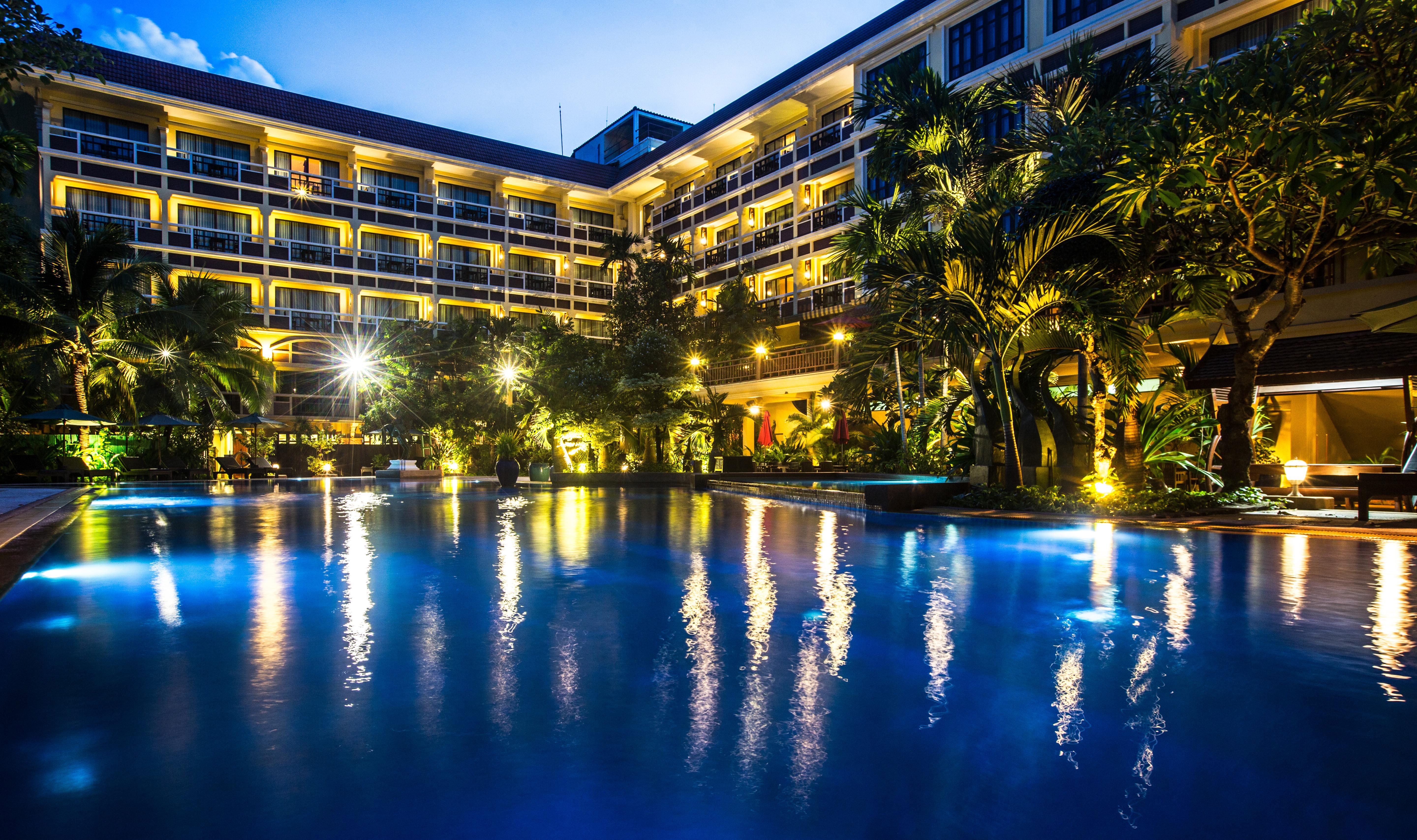 Prince Angkor Hotel & Spa Сіємреап Екстер'єр фото