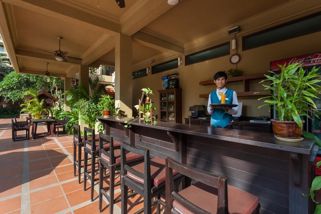 Prince Angkor Hotel & Spa Сіємреап Екстер'єр фото