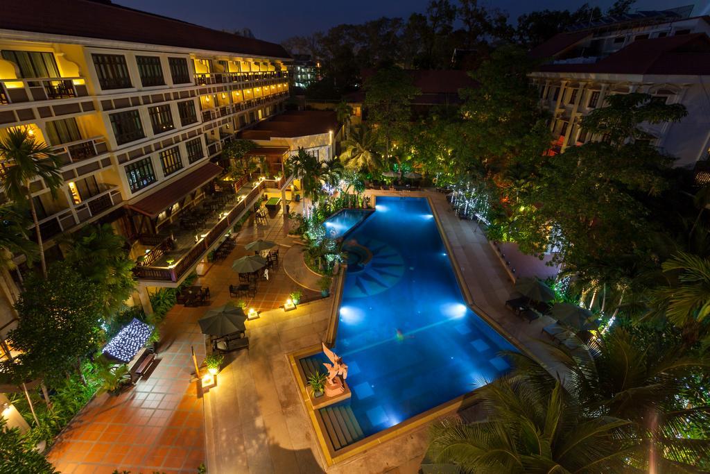 Prince Angkor Hotel & Spa Сіємреап Екстер'єр фото
