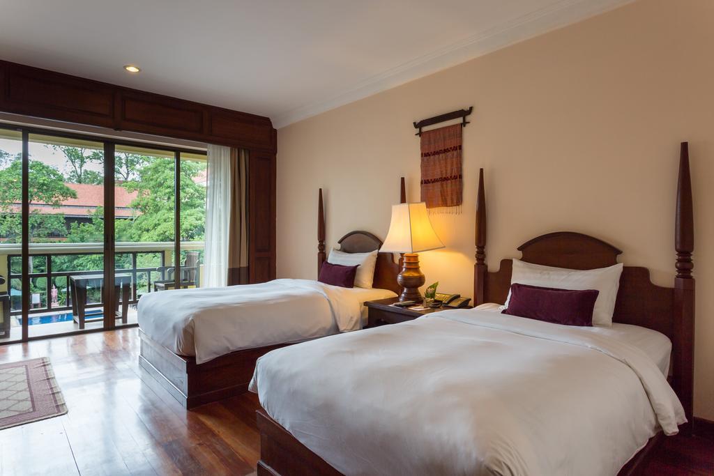 Prince Angkor Hotel & Spa Сіємреап Екстер'єр фото